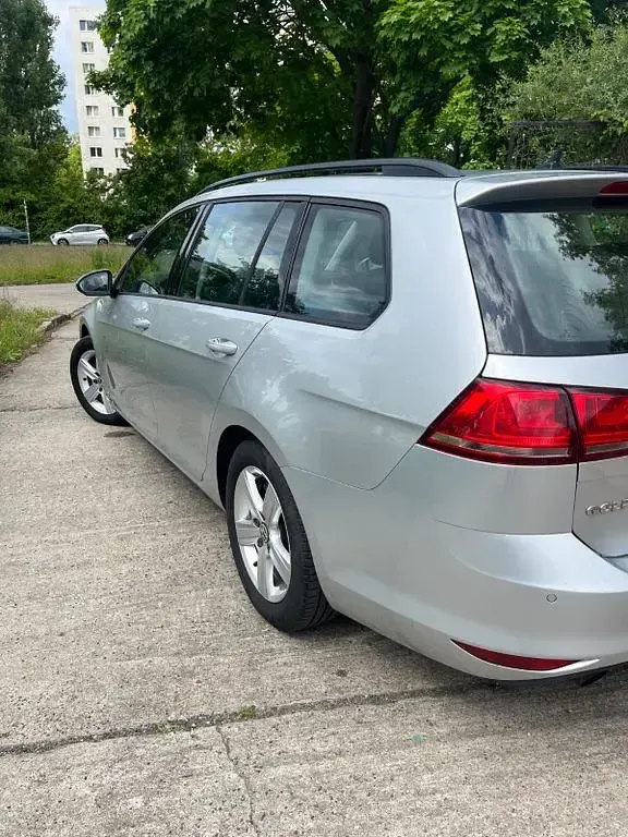 Gebraucht VW Golf VII Trendline 105 PS (77 kW) 2014 Silber Kombi