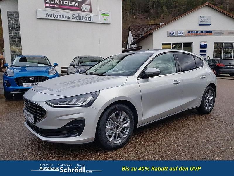 Neu Ford Focus Titanium X 125 PS (91 kW) 2026 Silber Limousine