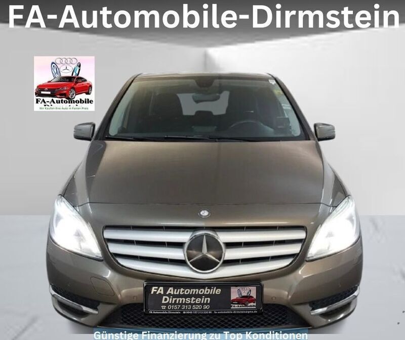 Braun Gebraucht 2013 Mercedes B180 Van / Kleinbus | 6.790 € (Fairer Preis) - Bild 1/4