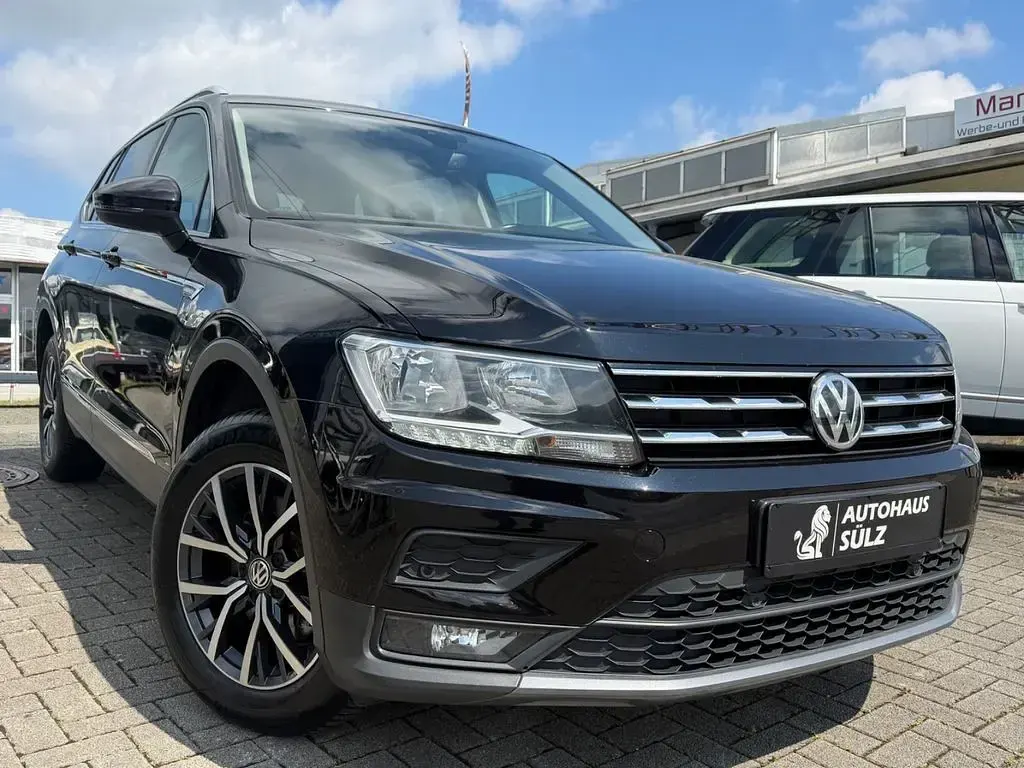 Gebraucht VW Tiguan Allspace Comfortline 150 PS (110 kW) 2019 Schwarz SUV