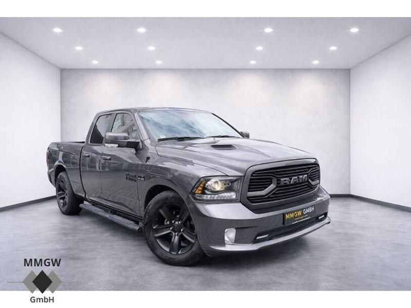 Gebraucht Dodge Ram 401 PS (294 kW) 2018 Grau Pickup