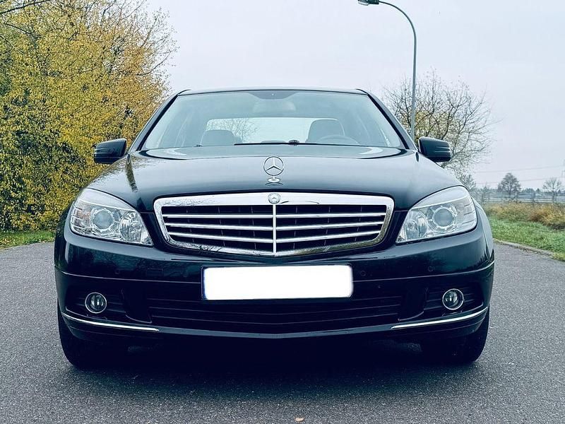 Gebraucht Mercedes C200 184 PS (135 kW) 2008 Schwarz Limousine
