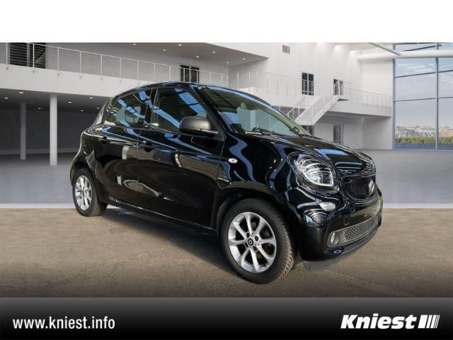Gebraucht Smart ForFour Passion 71 PS (52 kW) 2018 Schwarz Kleinwagen