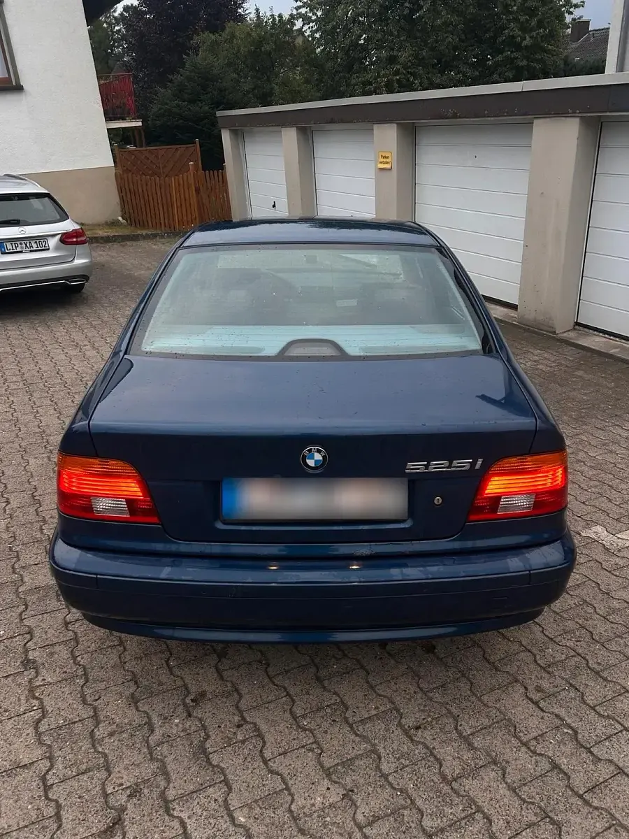 Gebraucht BMW 525 Basis 192 PS (141 kW) 2001 Blau Limousine