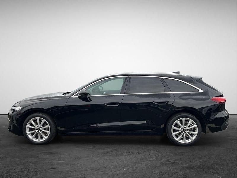 Gebraucht Audi A5 Sport 204 PS (150 kW) 2025 Schwarz Kombi