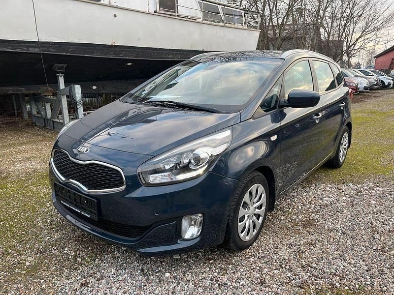 Gebraucht Kia Carens 116 PS (85 kW) 2015 Blau Van / Kleinbus