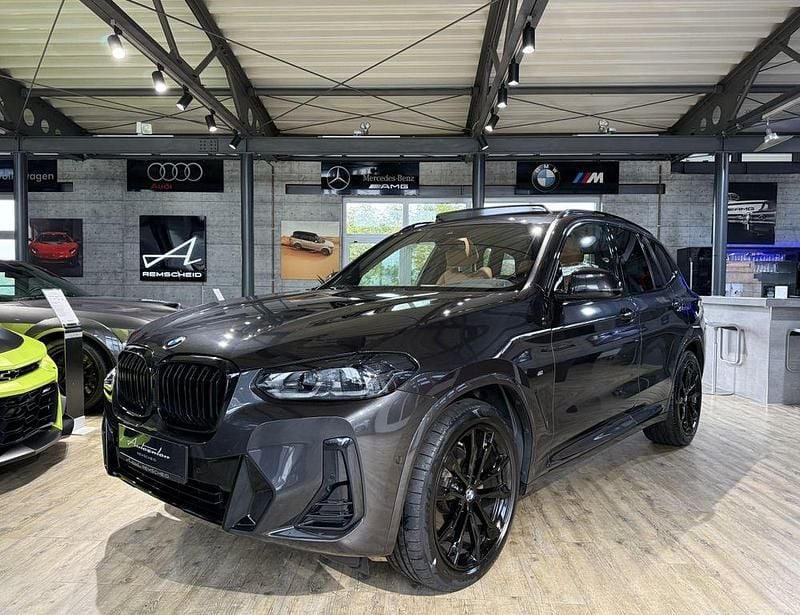 Grau Gebraucht 2022 BMW X3 M Sport SUV | 42.990 € (Fairer Preis) - Bild 1/4