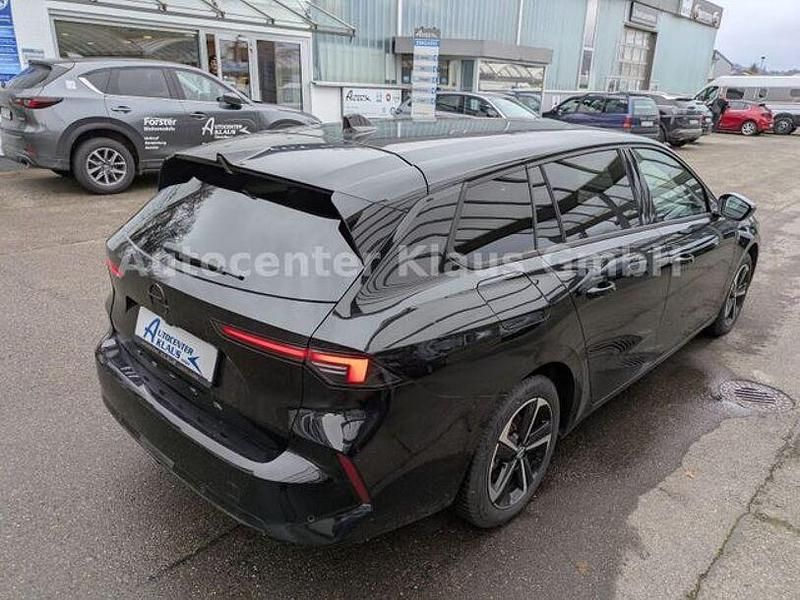 Gebraucht Opel Astra 131 PS (96 kW) 2024 Lackierung schwarz perla nera/ty (metallic) Kombi