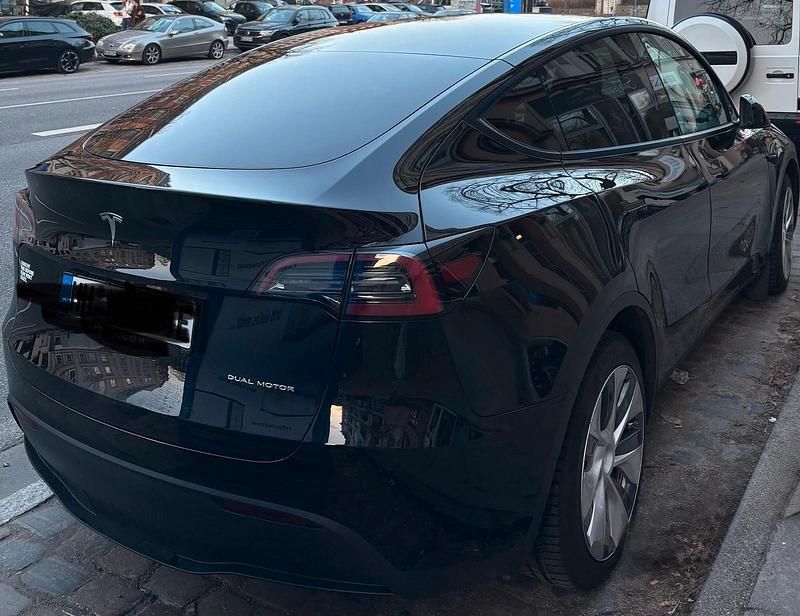 Gebraucht Tesla Model Y 2023 Schwarz SUV