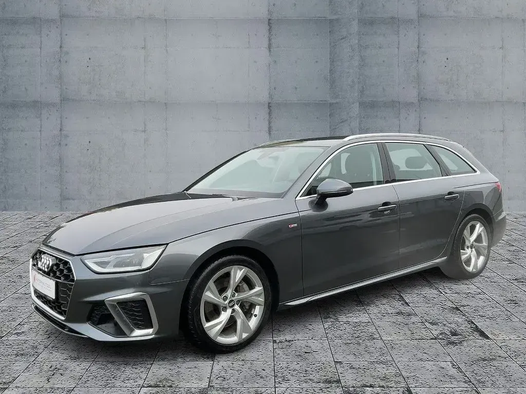 Gebraucht Audi A4 S-Line 204 PS (150 kW) 2022 Daytonagrau perleffekt Kombi