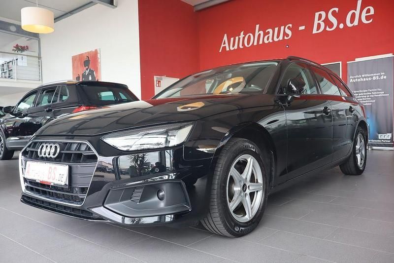 Schwarz Gebraucht 2023 Audi A4 Sport Kombi | 24.480 € (Guter Preis) - Bild 1/4