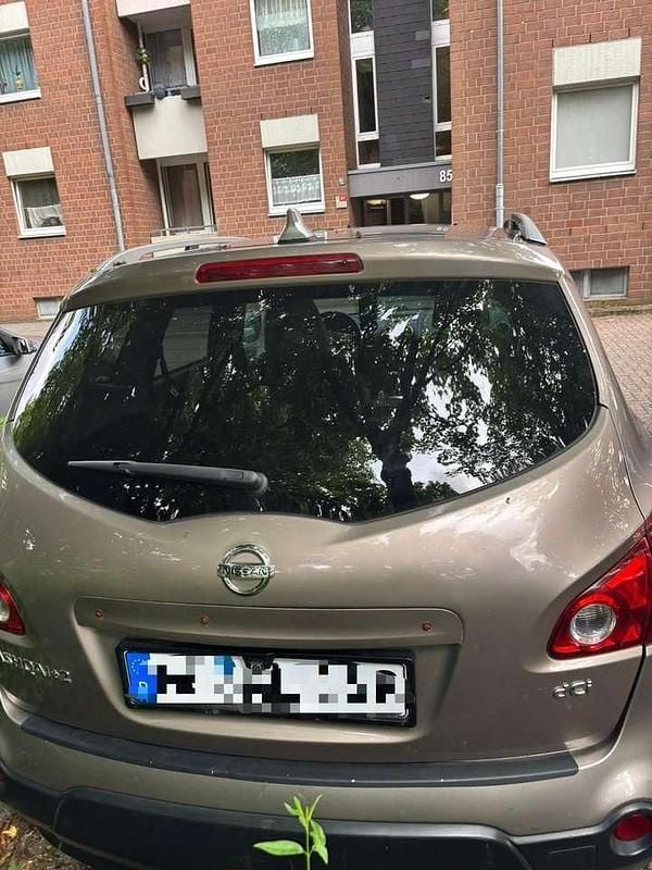 Beige Gebraucht 2010 Nissan Qashqai +2 Acenta SUV | 5.499 € (Fairer Preis) - Bild 1/4