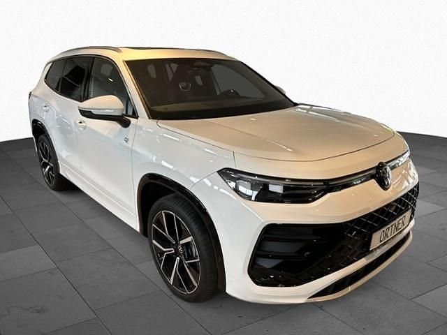 Neu VW Tayron Pro 193 PS (141 kW) 2025 SUV