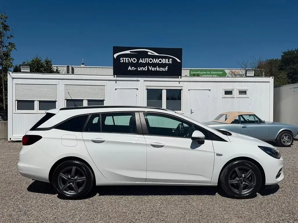 Gebraucht Opel Astra Business 122 PS (89 kW) 2020 Weiß Kombi