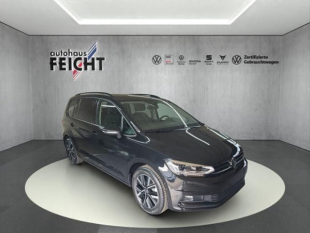 Neu VW Touran Highline 150 PS (110 kW) 2026 Grenadillschwarz metallic Van / Kleinbus