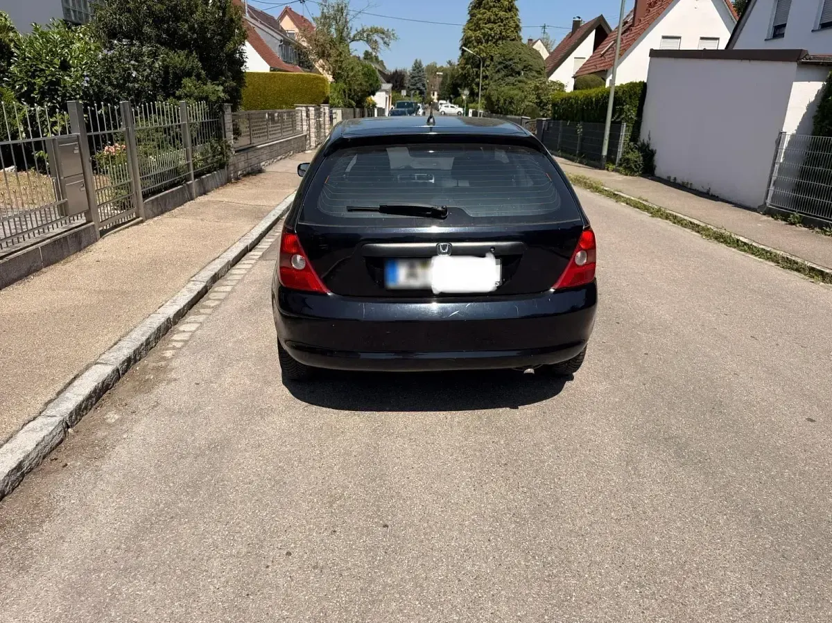 Gebraucht Honda Civic 90 PS (66 kW) 2003 Schwarz Kleinwagen
