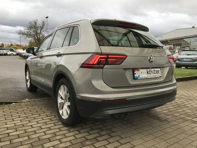 Gebraucht VW Tiguan Highline 150 PS (110 kW) 2016 Silber SUV