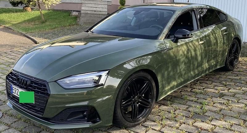 Gebraucht Audi A5 Advanced 163 PS (119 kW) 2022 Grün Coupé