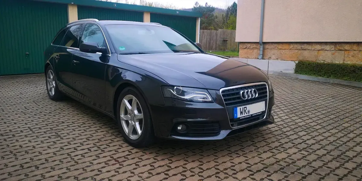 Gebraucht Audi A4 160 PS (117 kW) 2010 Grau Kombi