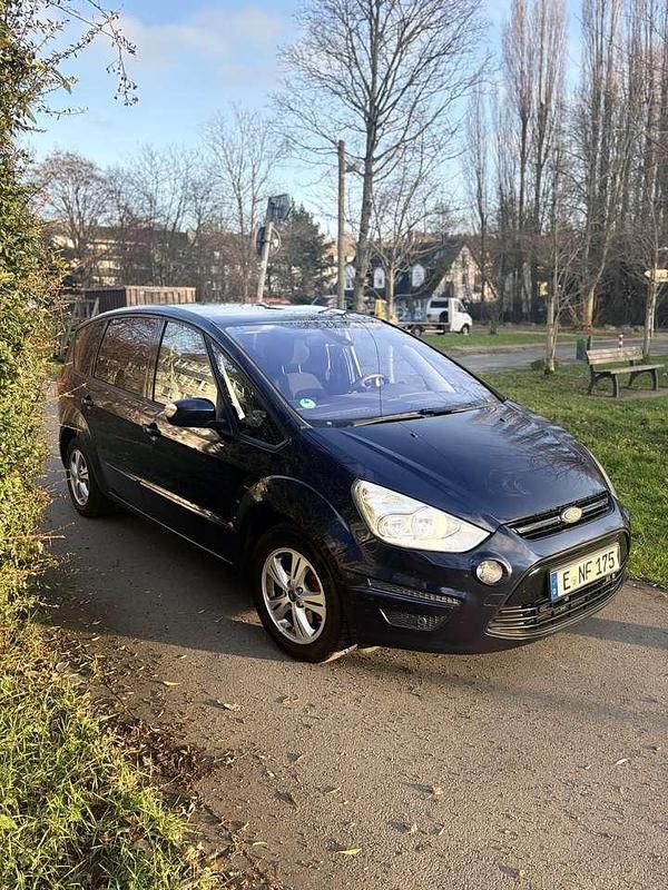 Gebraucht Ford S-MAX Trend 116 PS (85 kW) 2011 Blau Van / Kleinbus