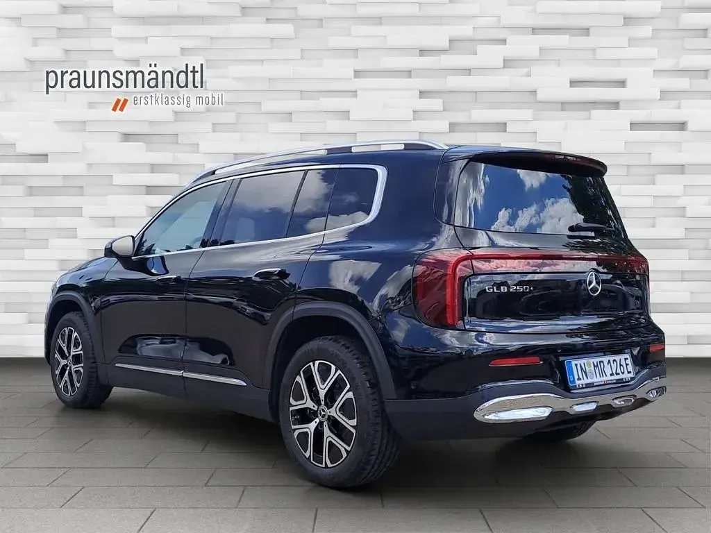 Gebraucht Mercedes GLB250 Progressive 200 kW (272 PS) 2026 Schwarz SUV
