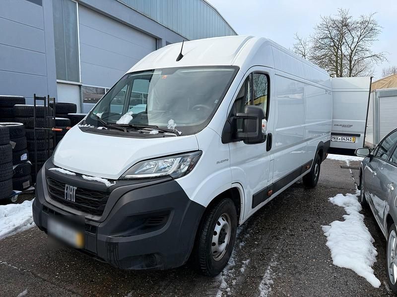 Gebraucht Fiat Ducato 150 PS (110 kW) 2021 Weiß Van