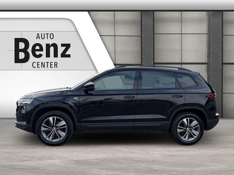 Gebraucht Skoda Karoq Tour 150 PS (110 kW) 2023 Schwarzmagic perleffekt (metallic) SUV