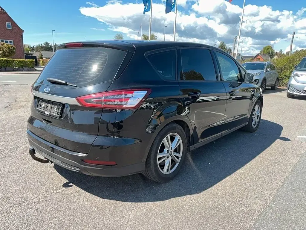 Occasion Ford S-MAX Trend 150 ch (110 kW) 2017 Noir Monospace