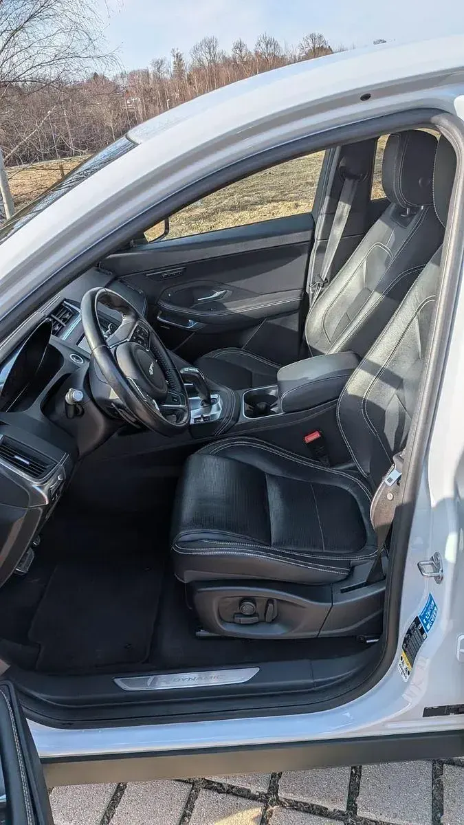 Occasion Jaguar E-Pace R-Dynamic 200 PK (147 kW) 2020 Wit SUV