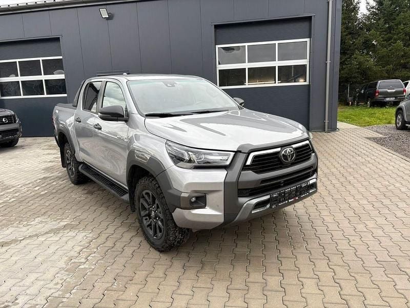 Silber Gebraucht 2022 Toyota HiLux Abholung | 38.800 € - Bild 1/4
