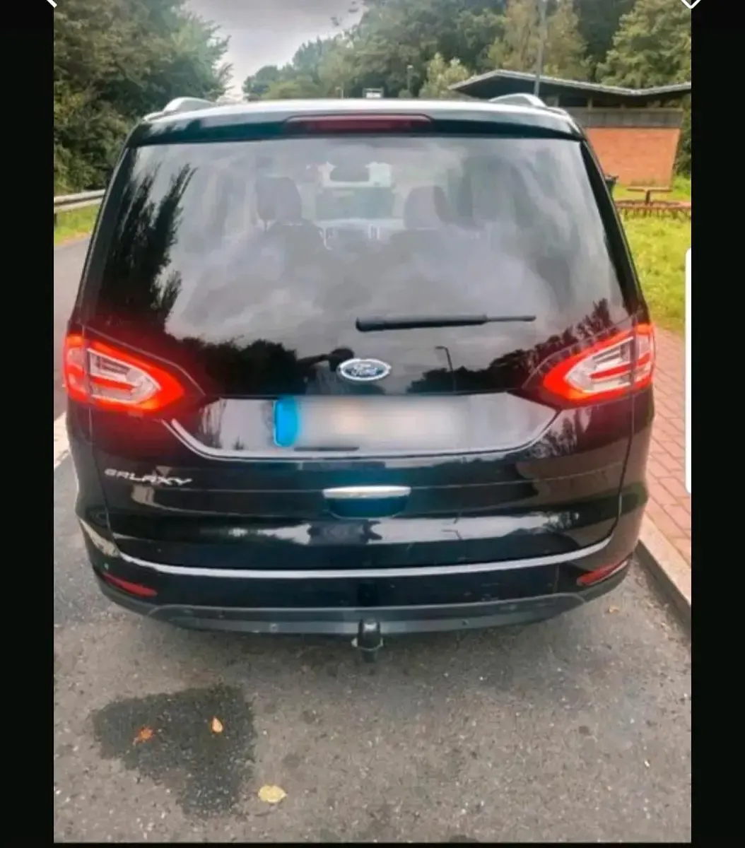 Gebraucht Ford Galaxy 180 PS (132 kW) 2017 Schwarz Van / Kleinbus