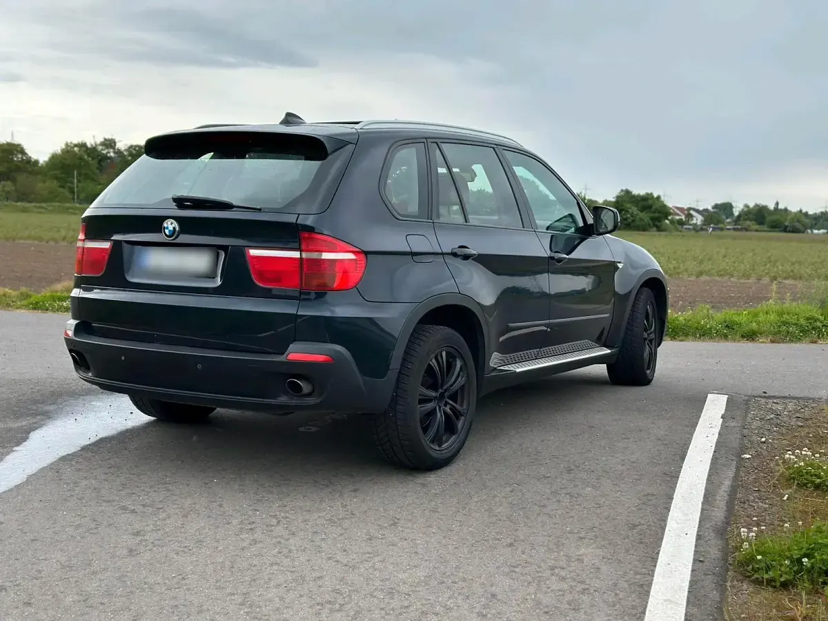 Gebraucht BMW X5 235 PS (172 kW) 2008 Blau SUV