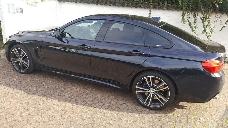 Schwarz Gebraucht 2016 BMW 435 Gran Coupé M Sport Coupé | 20.000 € (Guter Preis) - Bild 1/4