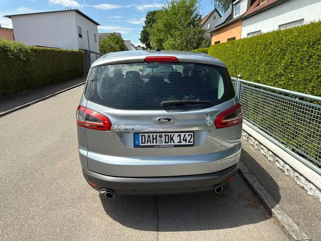 Gebraucht Ford S-MAX Titanium 203 PS (149 kW) 2011 Grau Van / Kleinbus