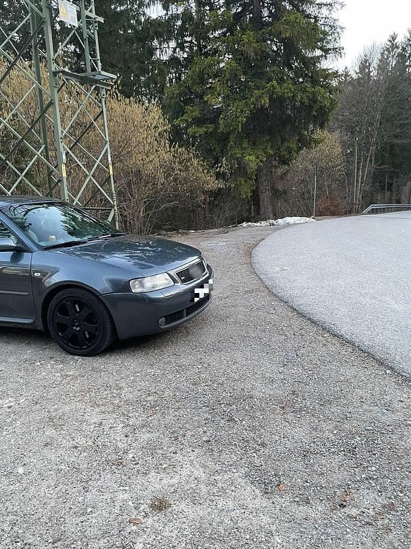 Gebraucht Audi S3 224 PS (164 kW) 2002 Grau Kleinwagen