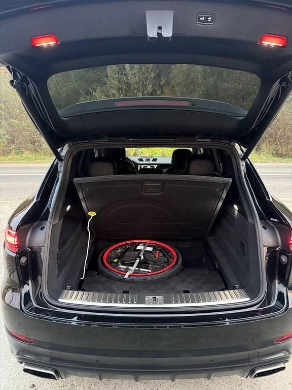 Gebraucht Porsche Cayenne 340 PS (250 kW) 2019 Schwarz SUV
