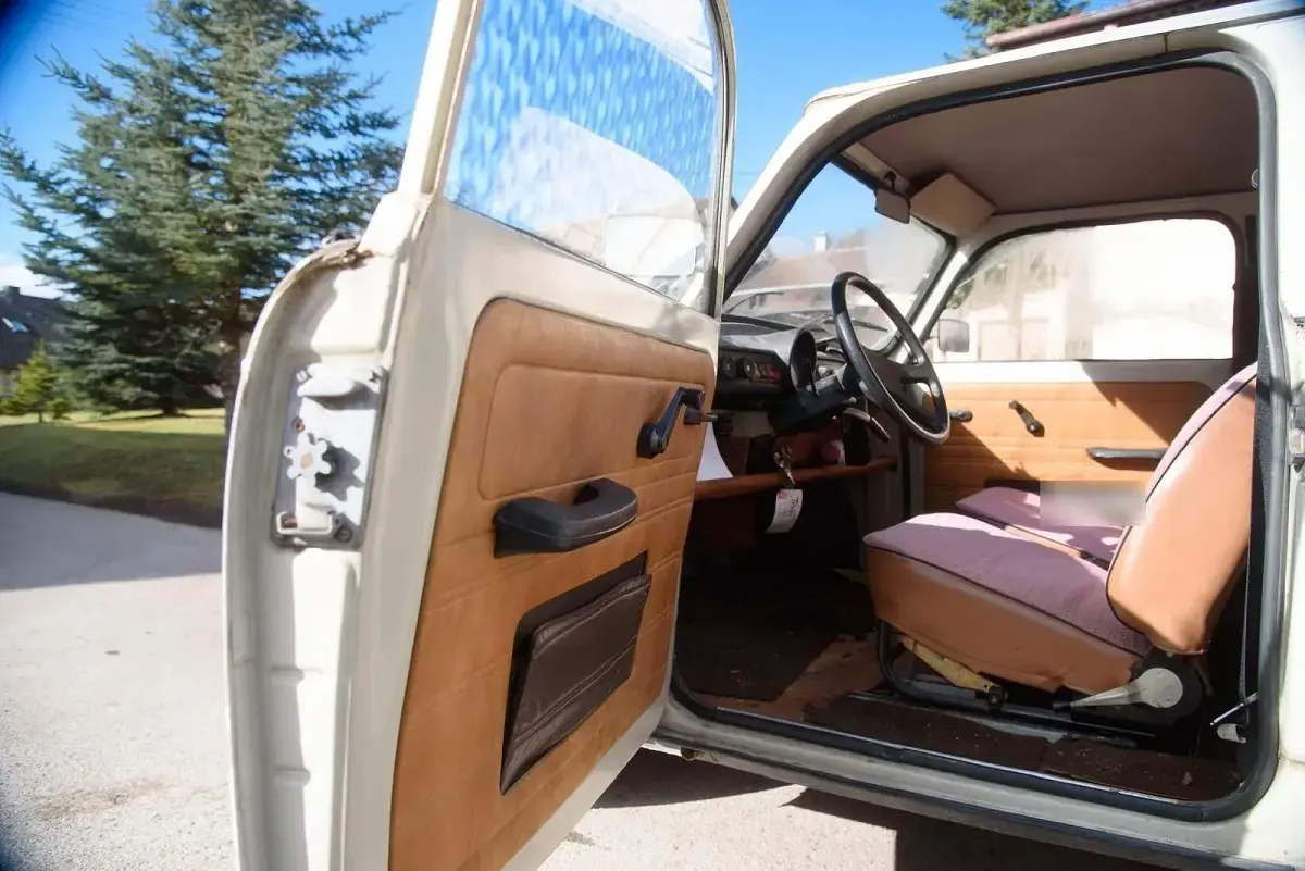 Gebraucht Trabant 601 26 PS (19 kW) 1990 Beige Kleinwagen