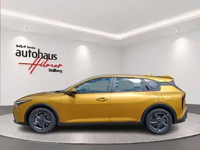 Neu Kia K4 116 PS (85 kW) 2026 Gelb Limousine