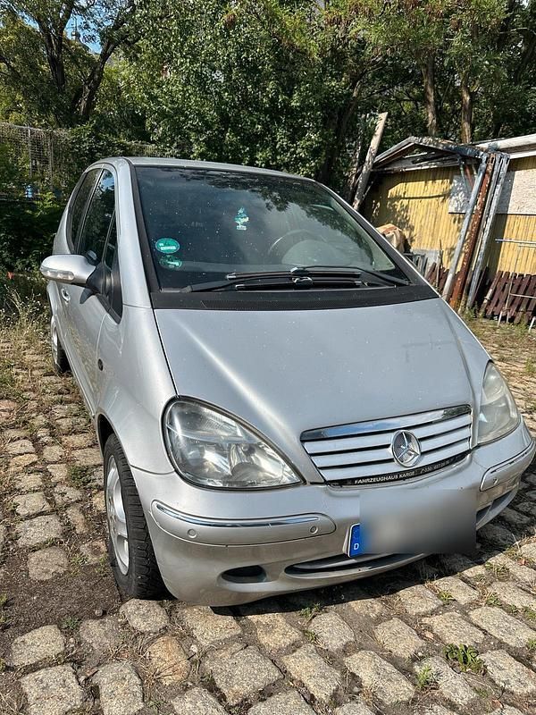 Silber Gebraucht 2003 Mercedes A160 Kleinwagen | 599 € (Superpreis) - Bild 1/4