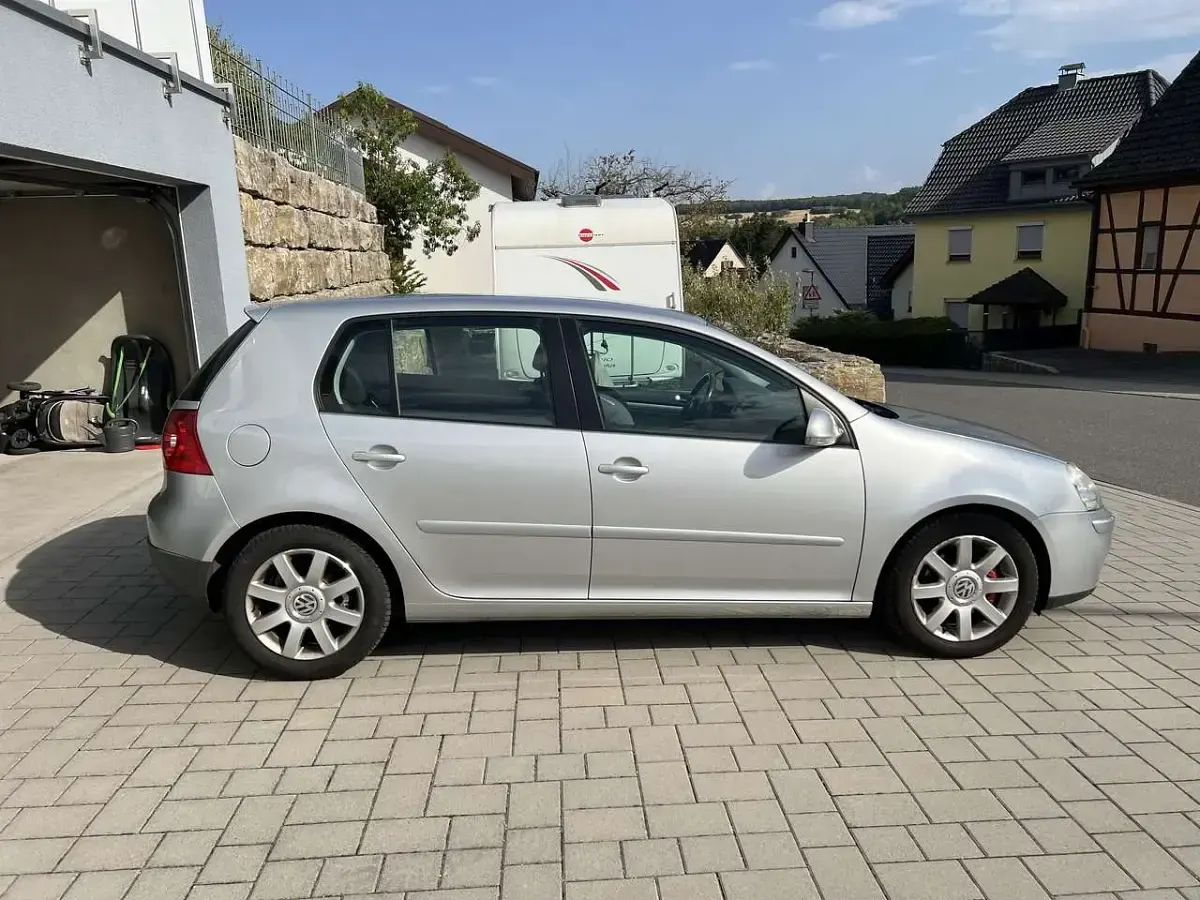 Gebraucht VW Golf IV Sportline 150 PS (110 kW) 2005 Grau Kleinwagen