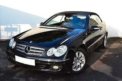 Gebraucht Mercedes CLK200 Elegance 184 PS (135 kW) 2009 Schwarz Cabrio
