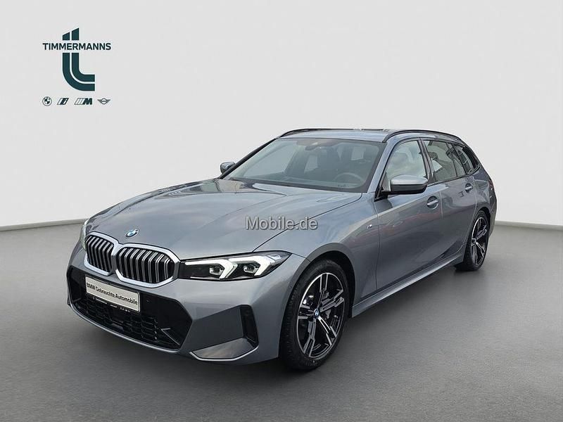 Grau Gebraucht 2024 BMW 330 M Sport Kombi | 40.930 € - Bild 1/4