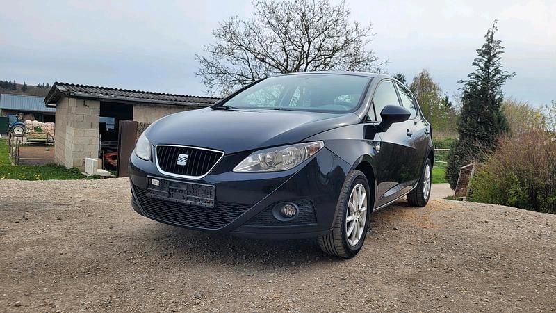 Usata Seat Ibiza 105 CV (77 kW) 2011 Nero Utilitaria