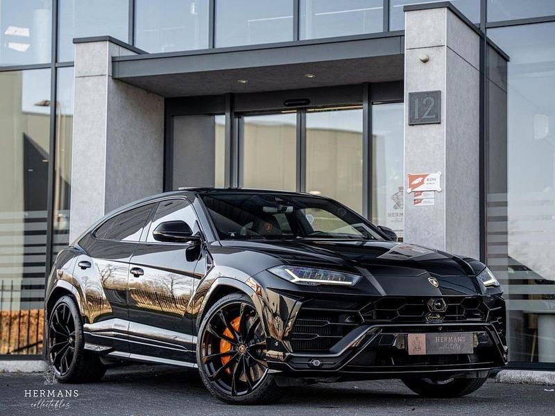 Schwarz Gebraucht 2018 Lamborghini Urus SUV | 177.950 € - Bild 1/4