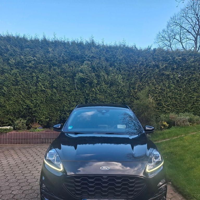 Gebraucht Ford Kuga ST-Line X 224 PS (164 kW) 2020 Schwarz SUV