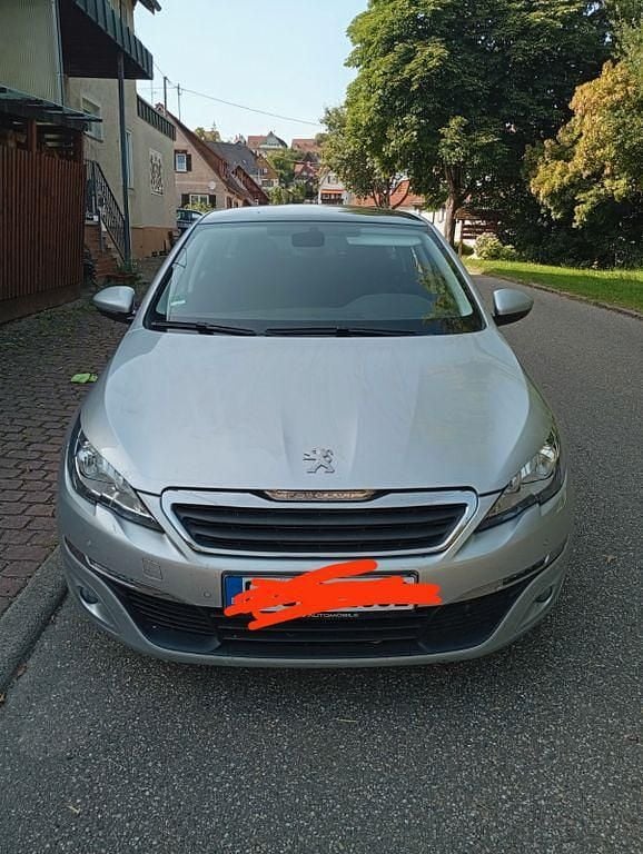 Silber Gebraucht 2015 Peugeot 308 Allure Kombi | 7.400 € (Superpreis) - Bild 1/4
