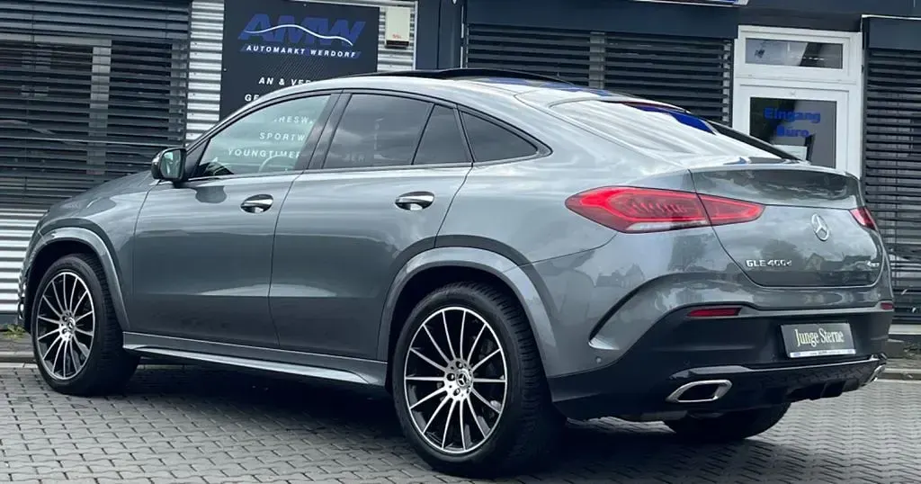 Gebraucht Mercedes GLE400 AMG line 330 PS (242 kW) 2021 Grau SUV
