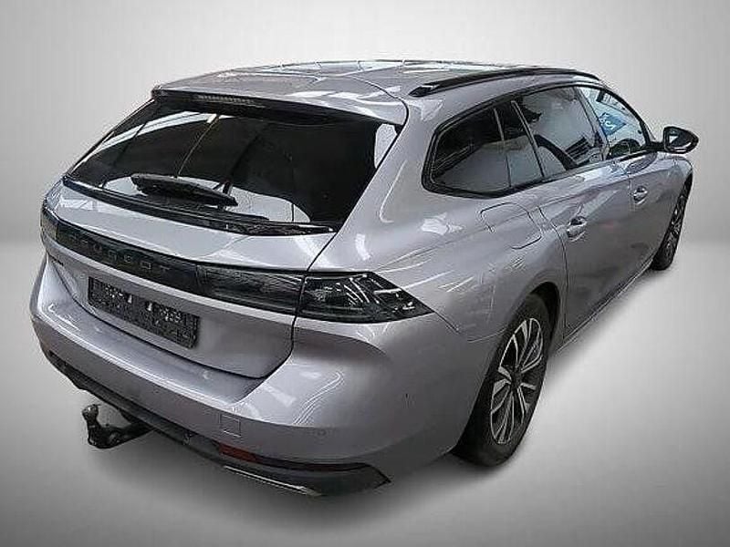 Gebraucht Peugeot 508 Allure 131 PS (96 kW) 2024 Silver metallic Kombi