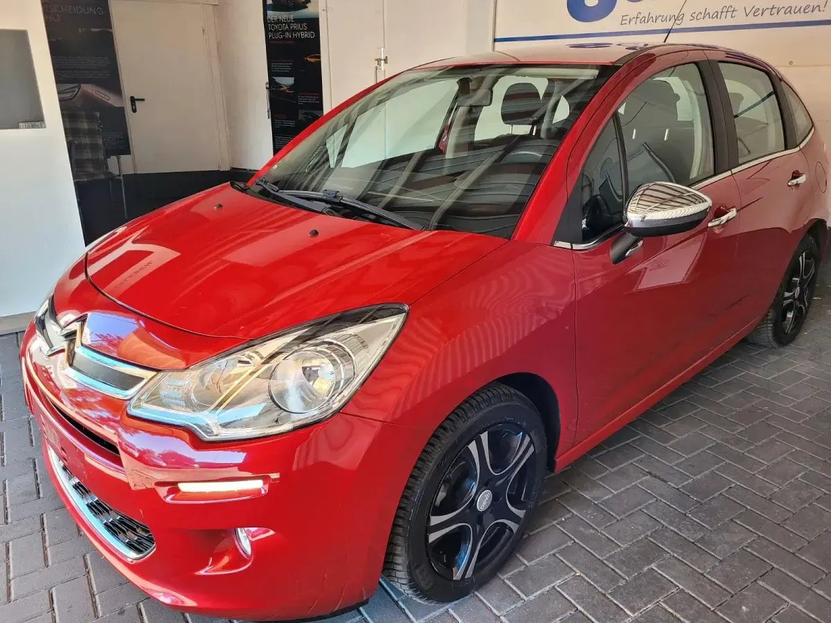 Gebraucht Citroën C3 SELECTION 68 PS (50 kW) 2014 Rot Kleinwagen