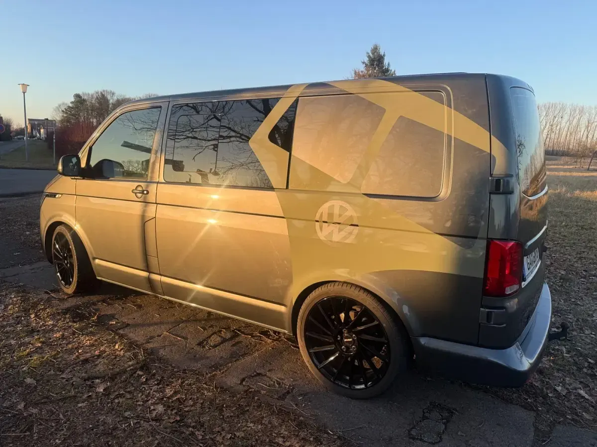 Usata VW Multivan 199 CV (146 kW) 2020 Grigio Monovolume